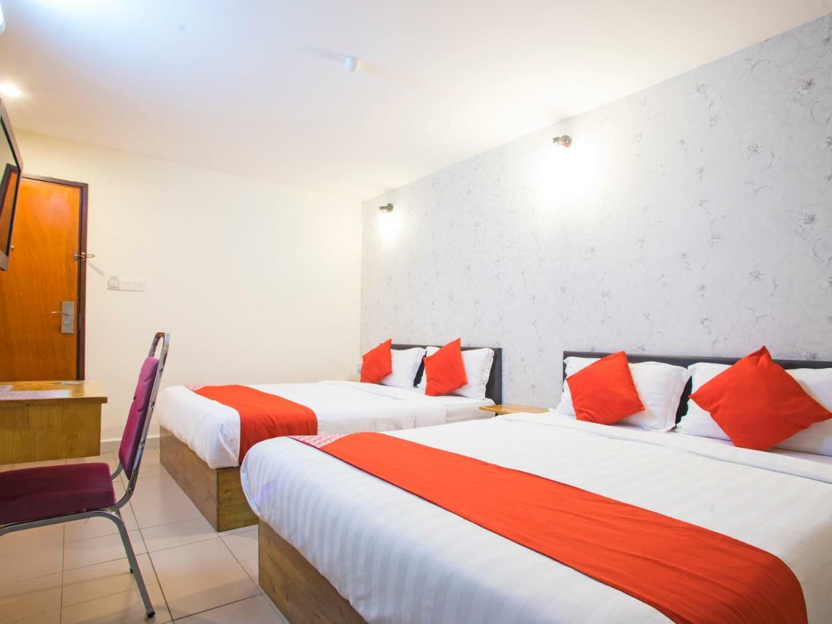 Oyo 982 Hotel Sk Kajang Exteriör bild