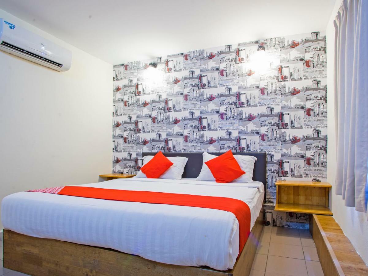 Oyo 982 Hotel Sk Kajang Exteriör bild